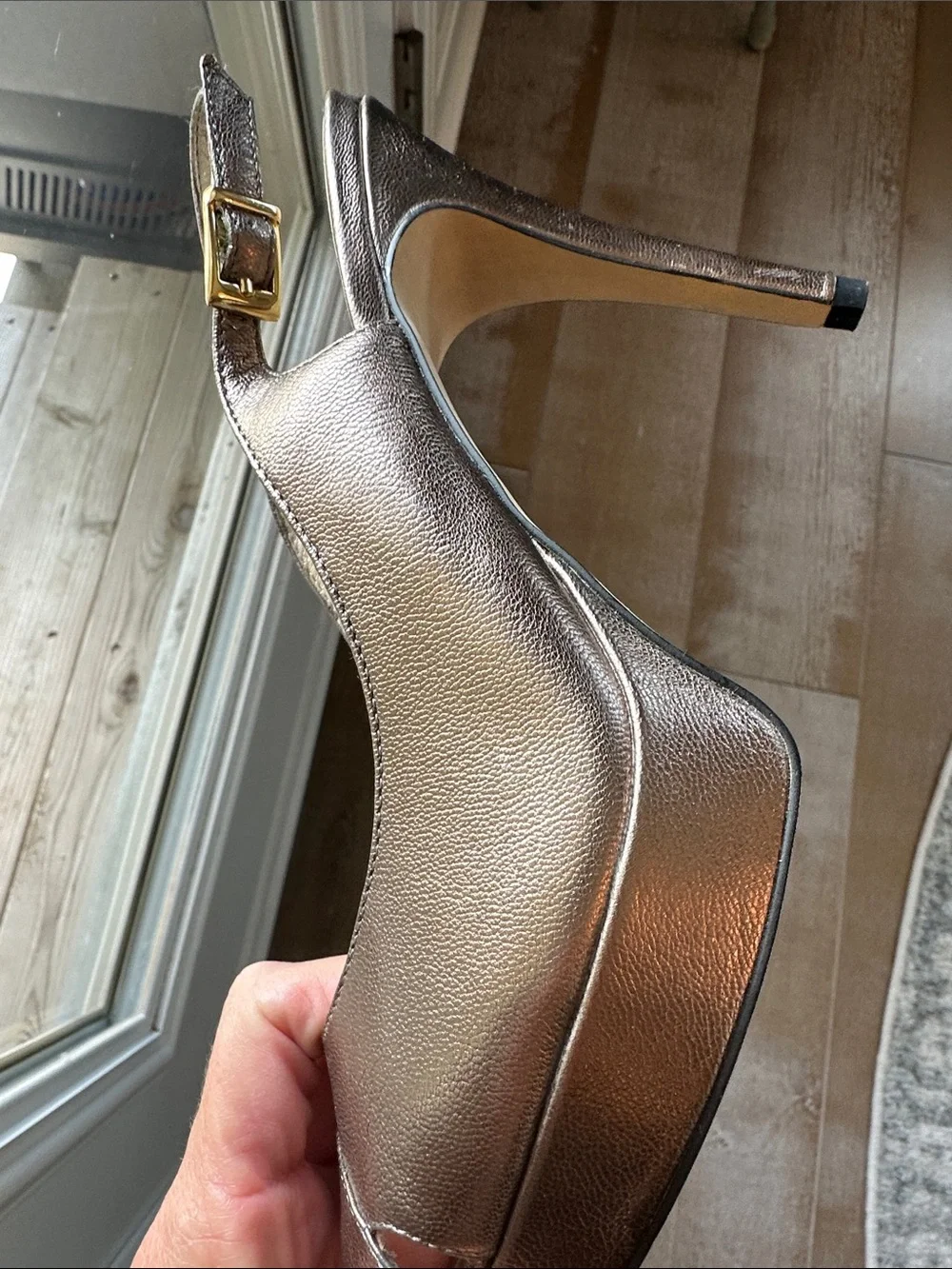 Steve Madden platform pewter metallic dreemm heal